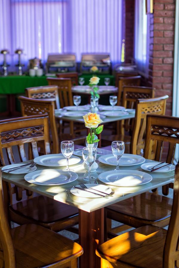 פי או לואה Hotel Rich מראה חיצוני תמונה