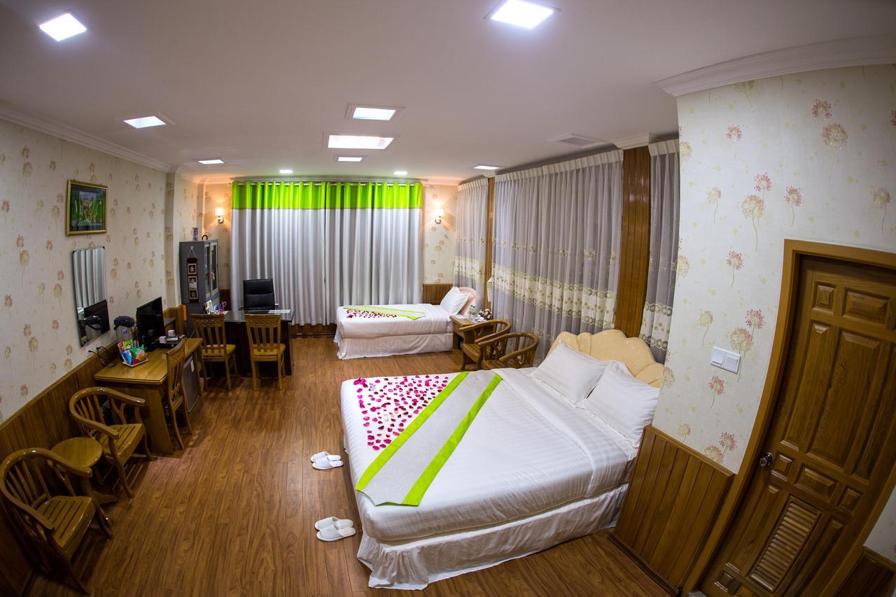 פי או לואה Hotel Rich מראה חיצוני תמונה
