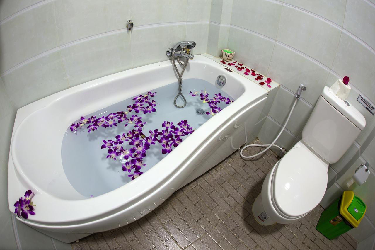 פי או לואה Hotel Rich מראה חיצוני תמונה