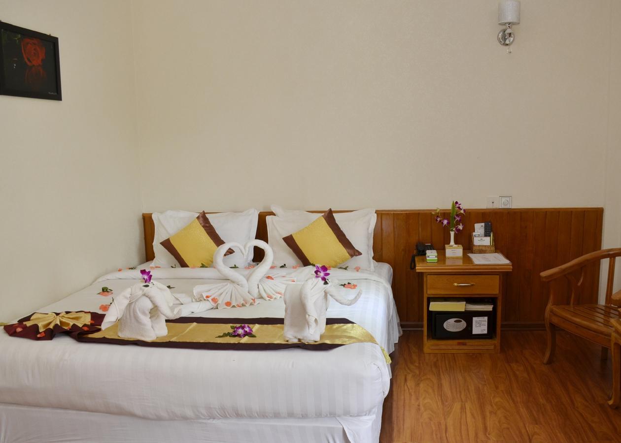 פי או לואה Hotel Rich מראה חיצוני תמונה